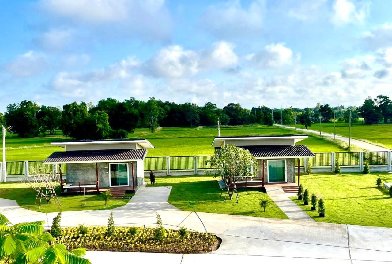 Farm View Resort @Uthai Thani ฟาร์มวิว รีสอร์ท อุทัยธานี Nong Khayang Buitenkant foto
