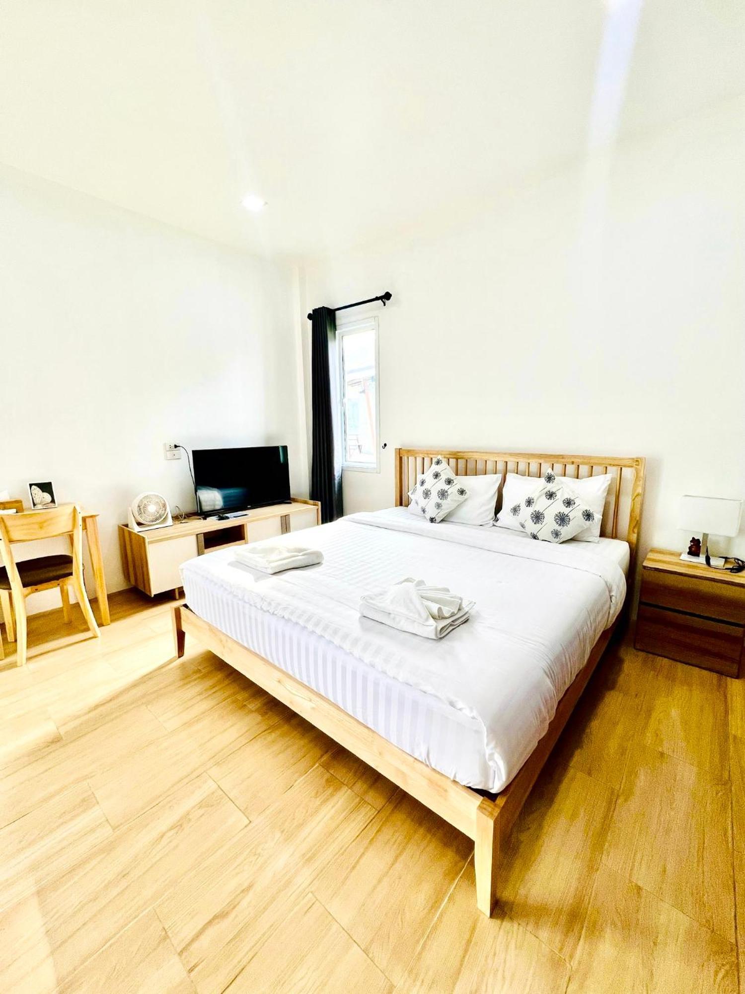 Farm View Resort @Uthai Thani ฟาร์มวิว รีสอร์ท อุทัยธานี Nong Khayang Buitenkant foto